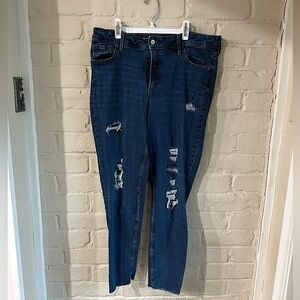 Gap rockstar size 16 stretch skinny distressed comfy blue jeans